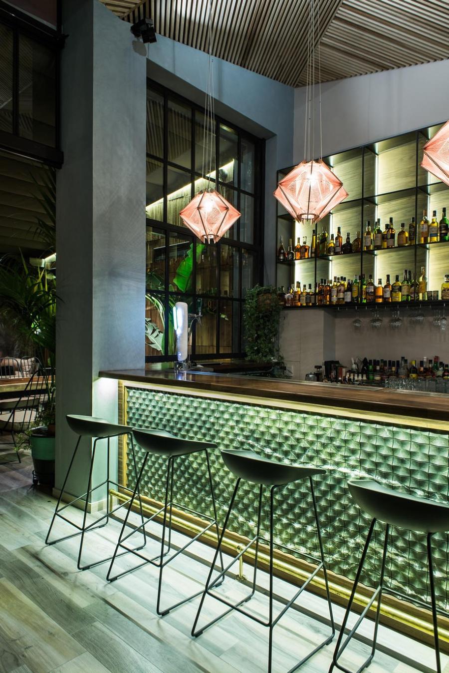 Cocktail Bar | DesignKhora.jpg